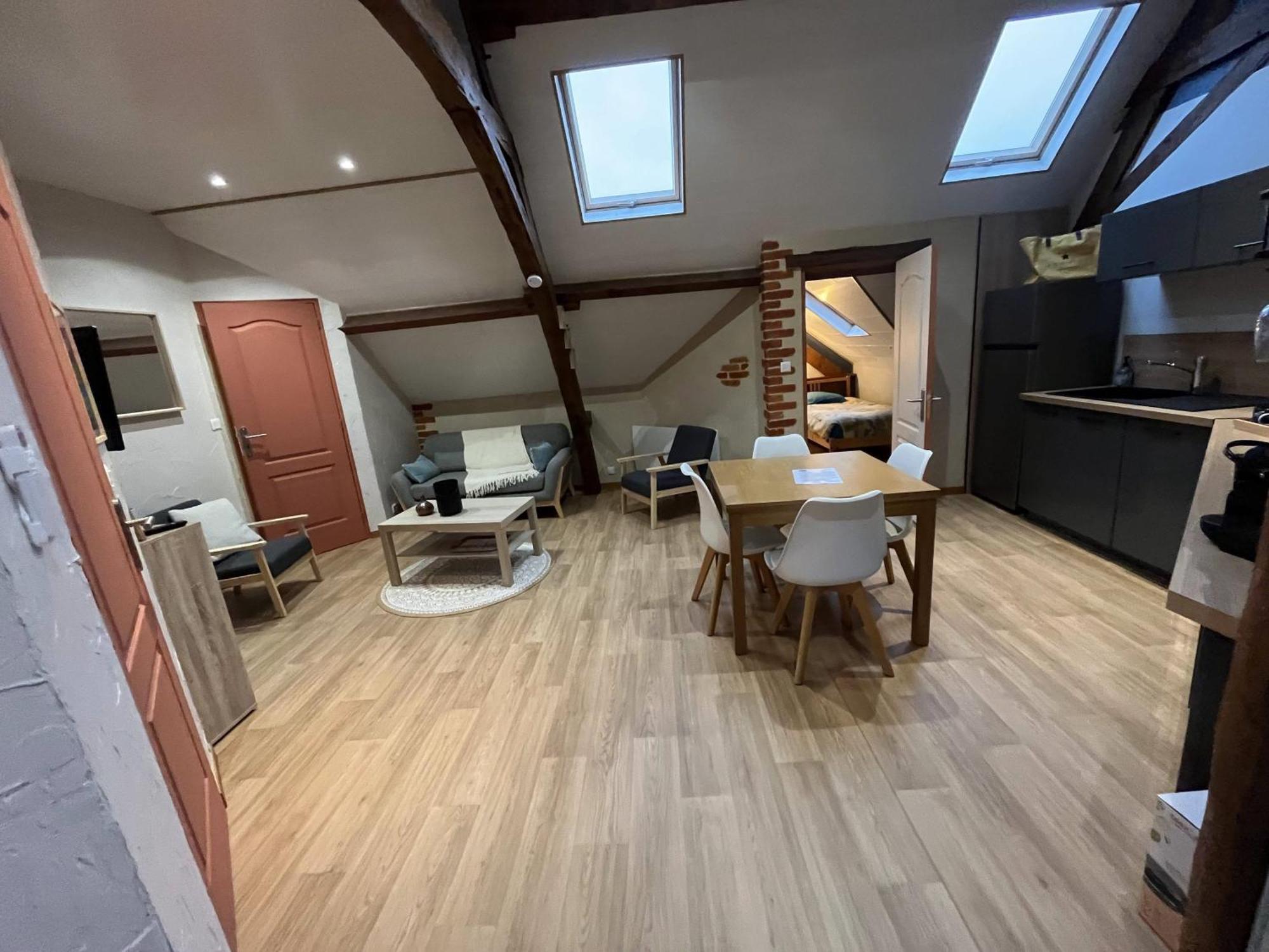 Les De La Pellerie - 2 Piscines Interieur & Exterieur - Touraine - 3 - Familial, Calme, Campagne Holiday home *